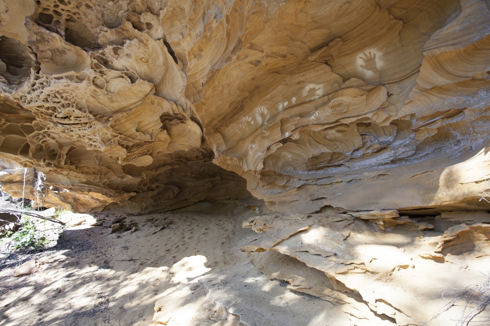 Yengo NP, NSW Aboriginal Cave Art